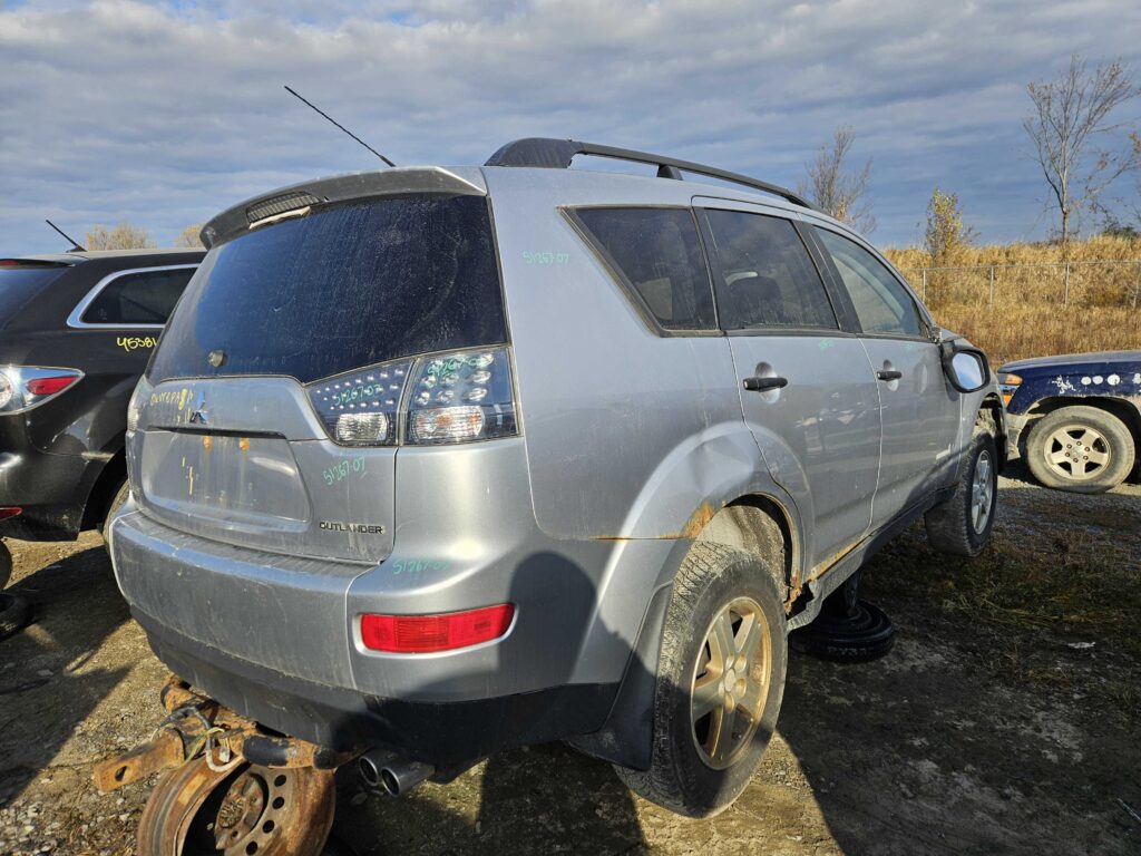 MITSUBISHI OUTLANDER 2007