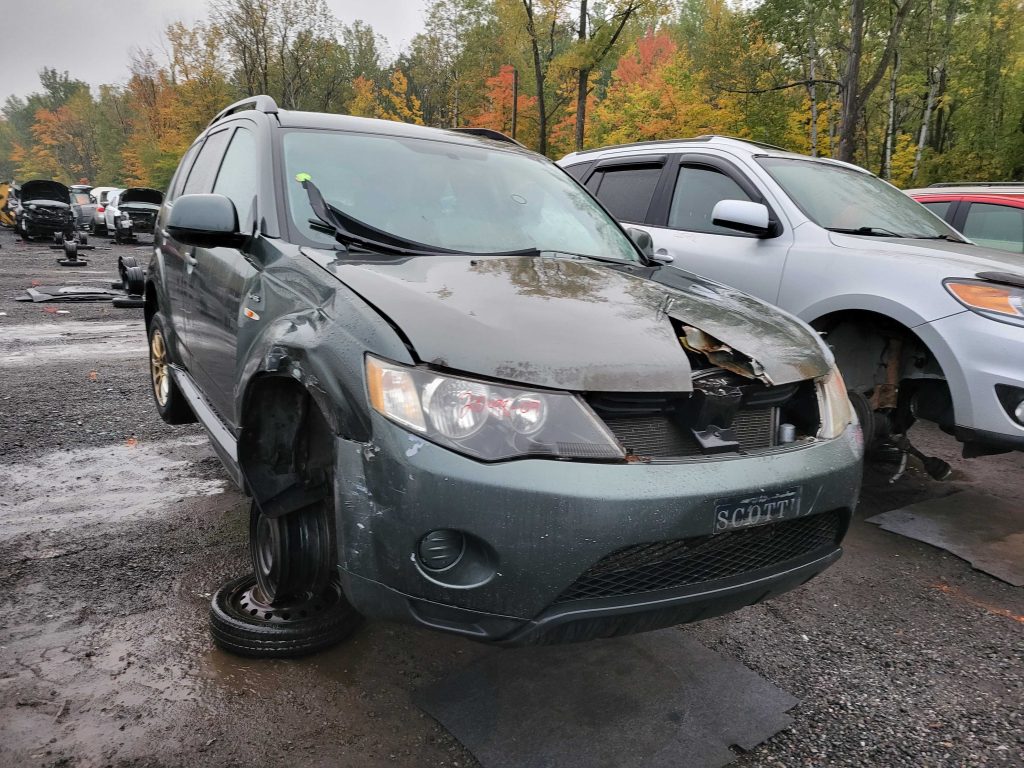 MITSUBISHI OUTLANDER 2009