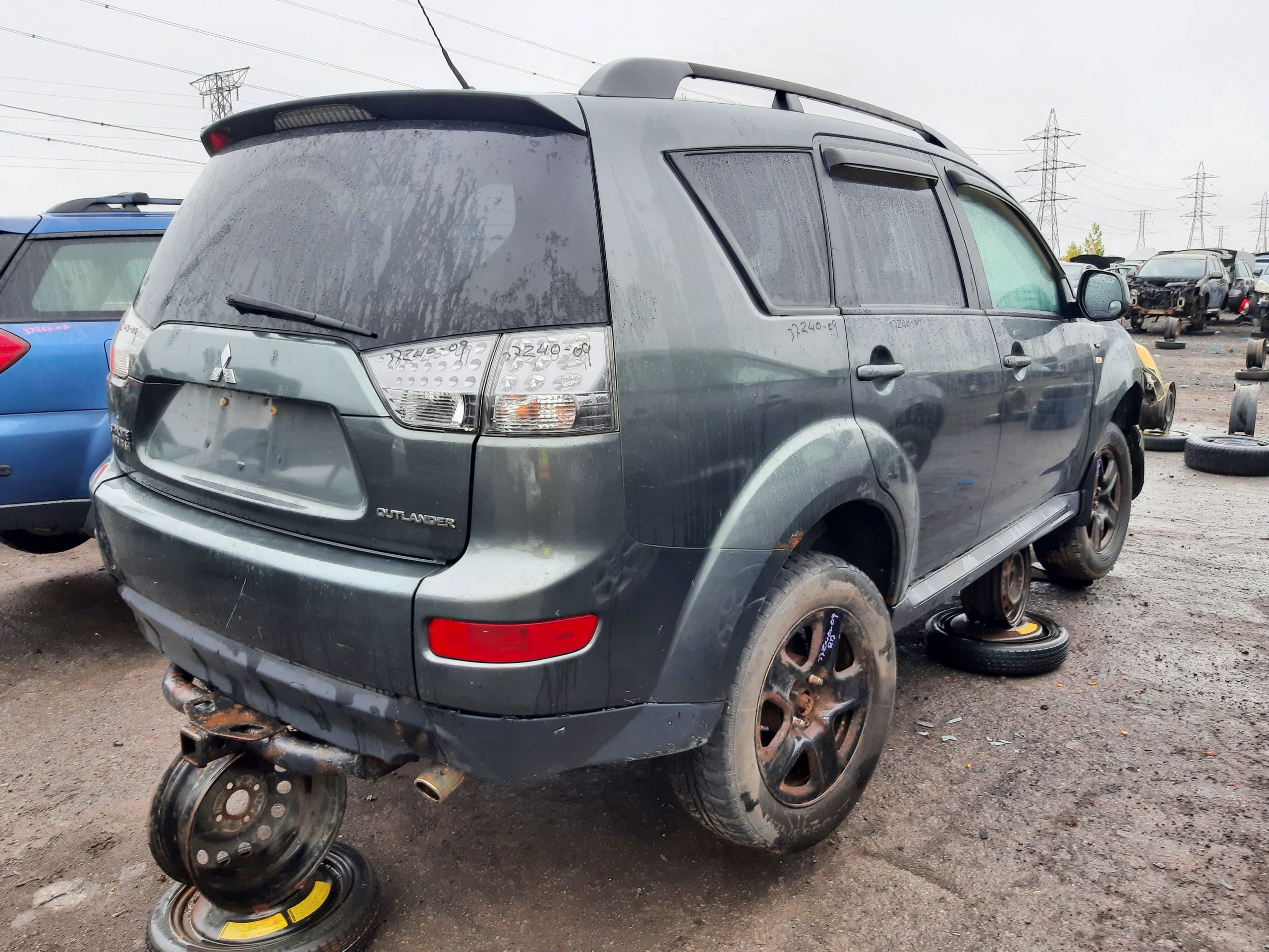 MITSUBISHI OUTLANDER 2009