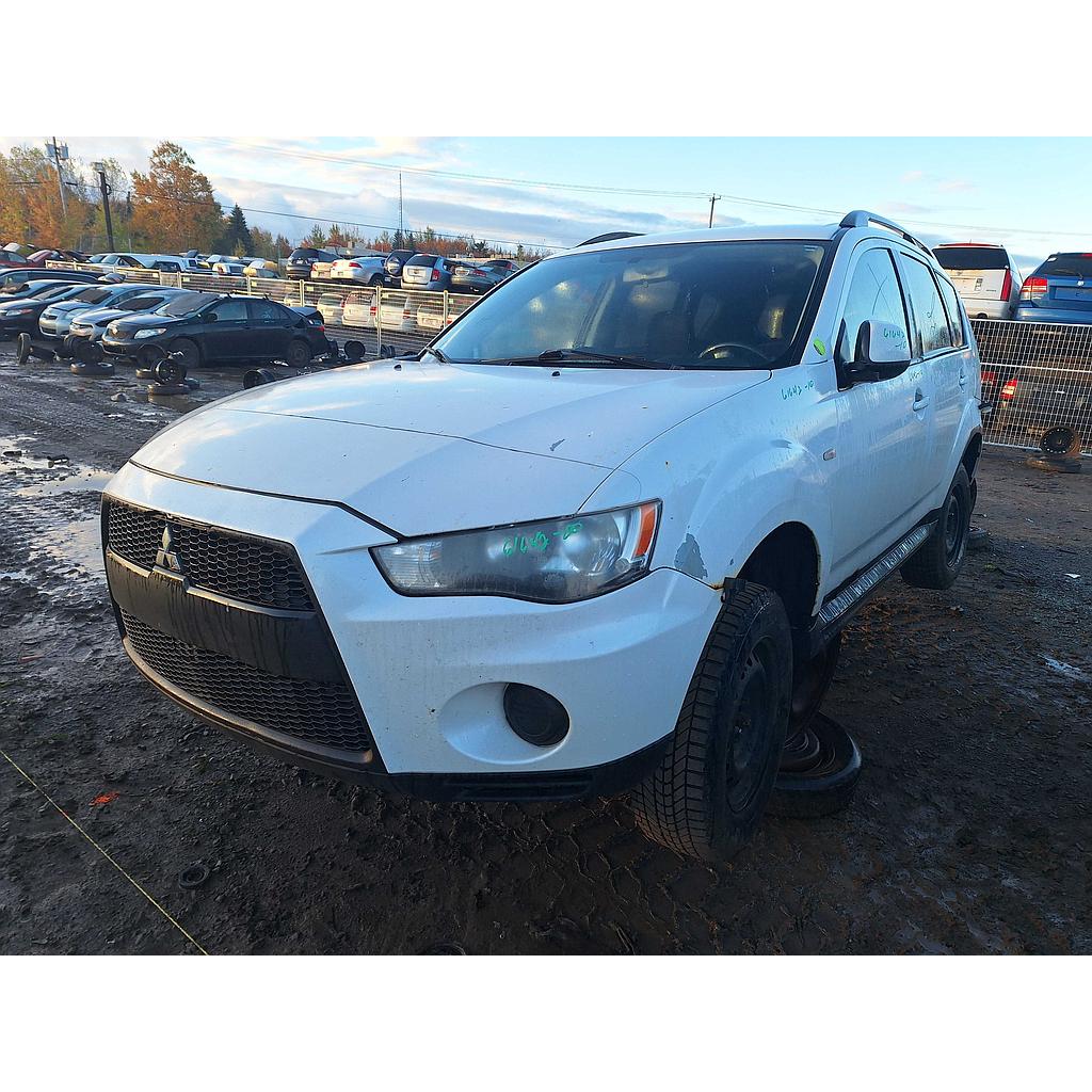 MITSUBISHI OUTLANDER 2010