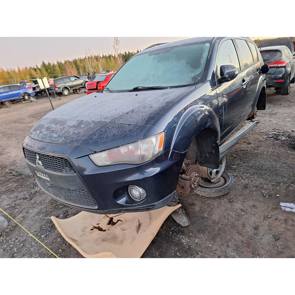 MITSUBISHI OUTLANDER 2011