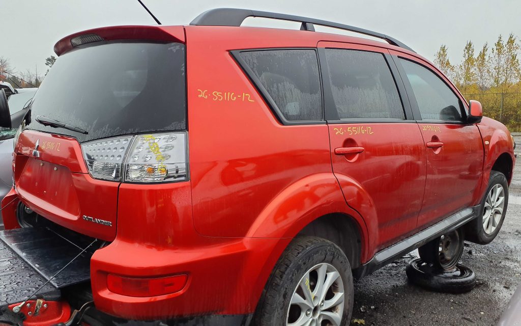 MITSUBISHI OUTLANDER 2012