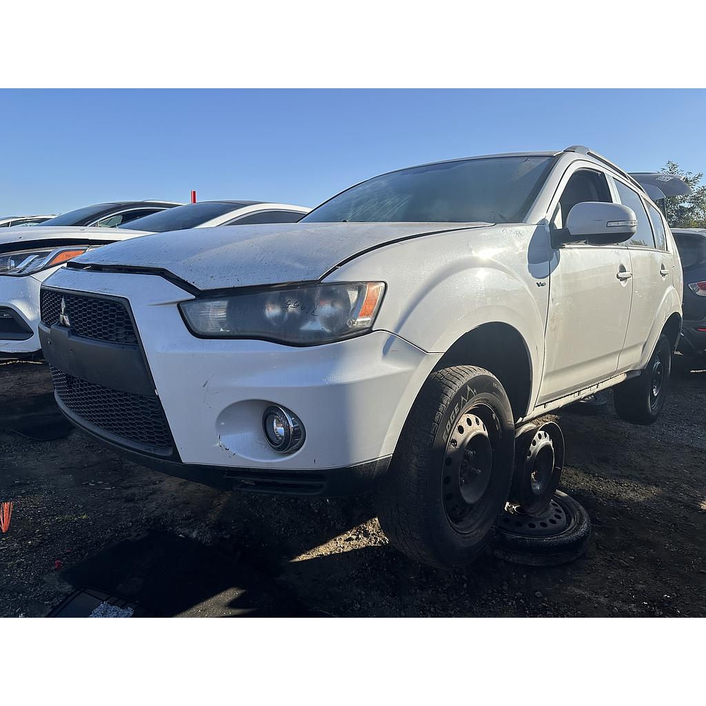 MITSUBISHI OUTLANDER 2012