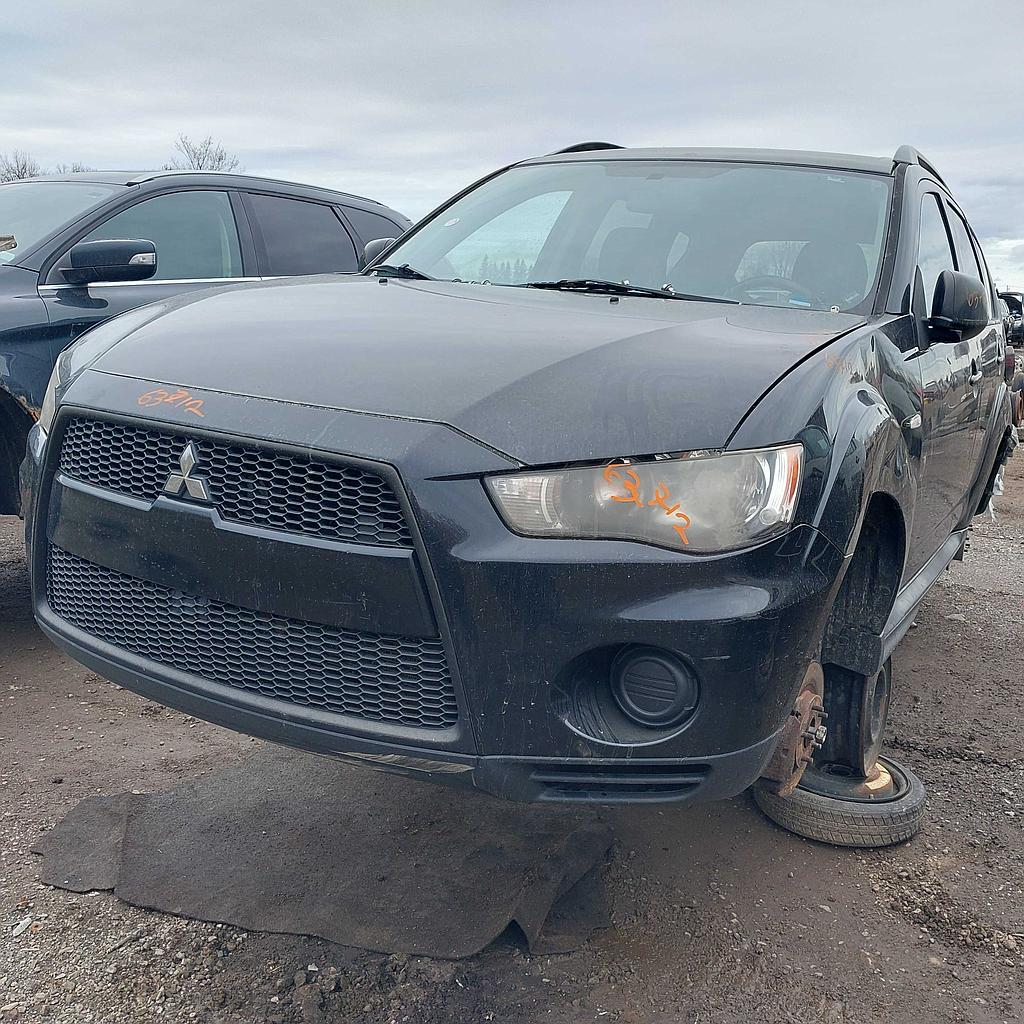 MITSUBISHI OUTLANDER 2012