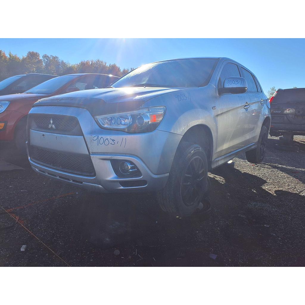 MITSUBISHI RVR 2011