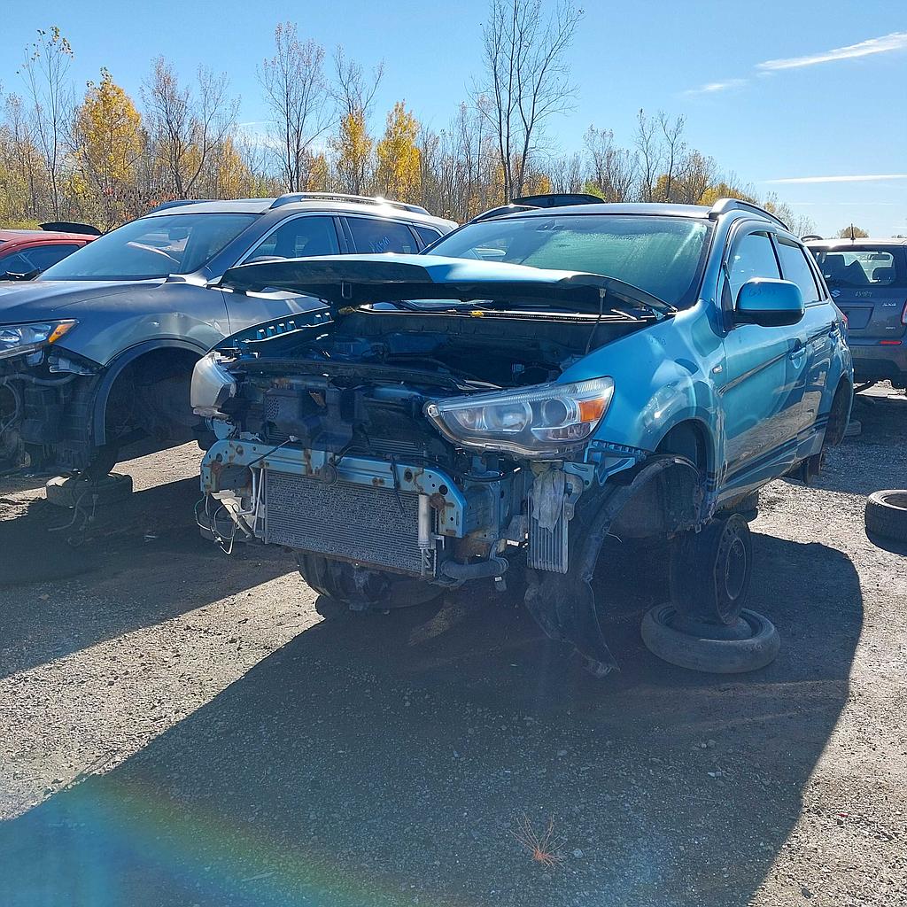 MITSUBISHI RVR 2011