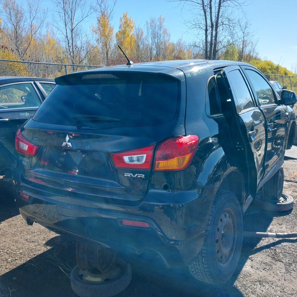 MITSUBISHI RVR 2011