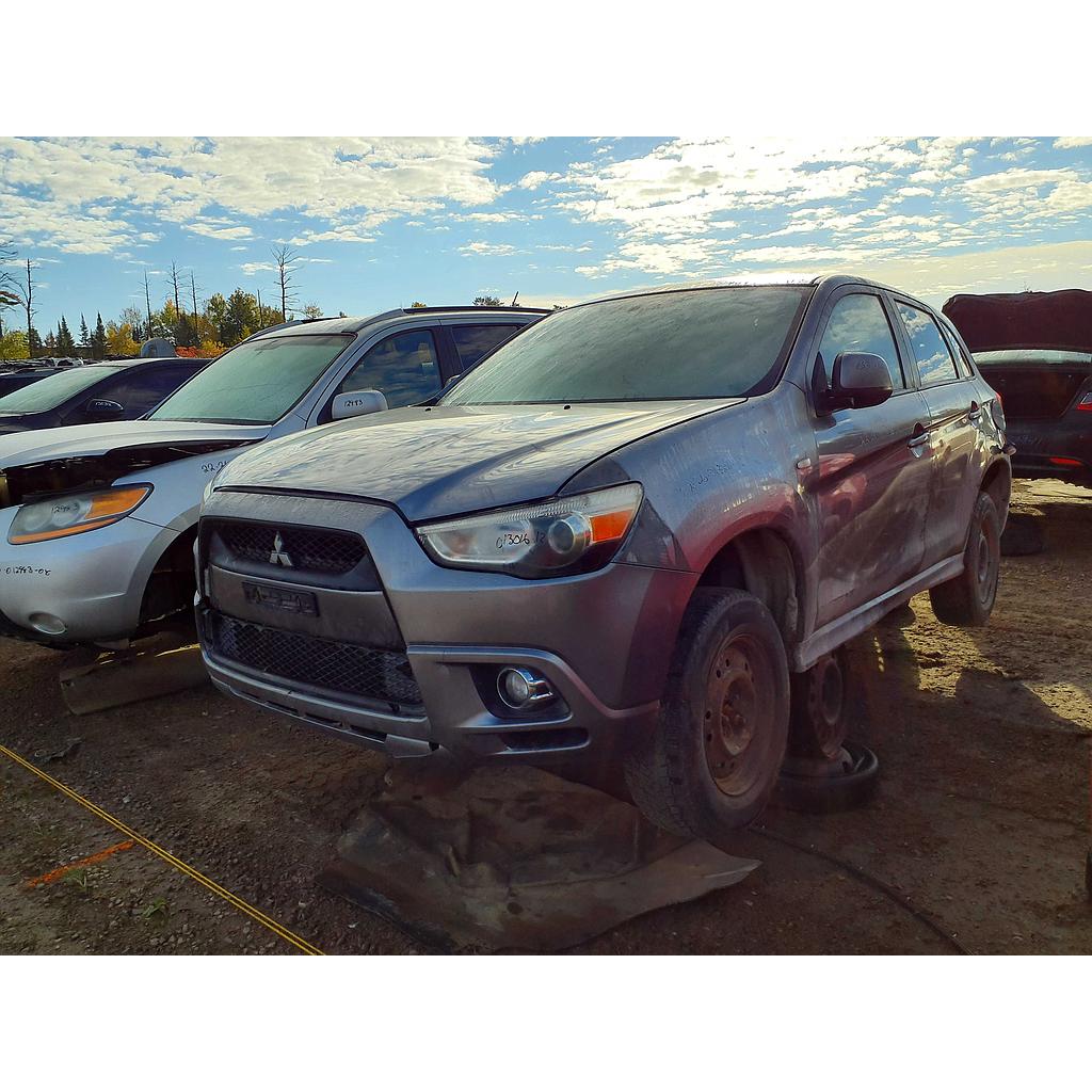 MITSUBISHI RVR 2012