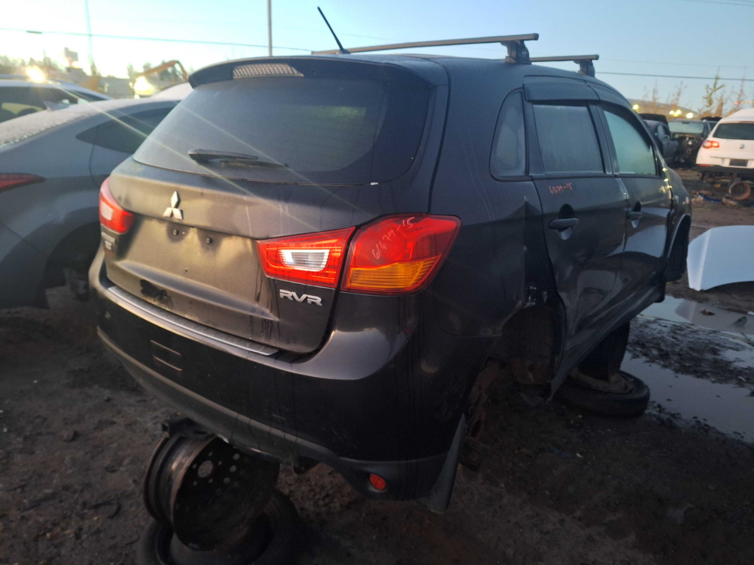 MITSUBISHI RVR 2015