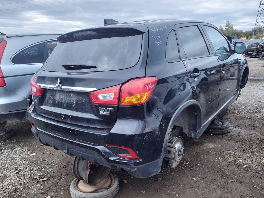 MITSUBISHI RVR 2018