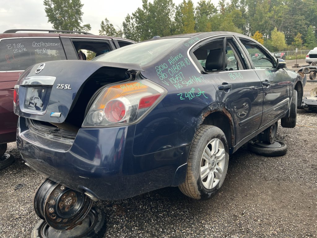 NISSAN ALTIMA 2010