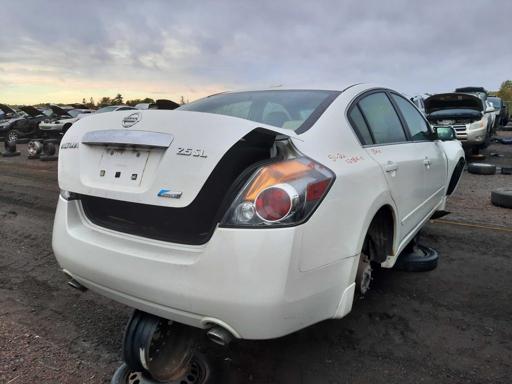 NISSAN ALTIMA 2010