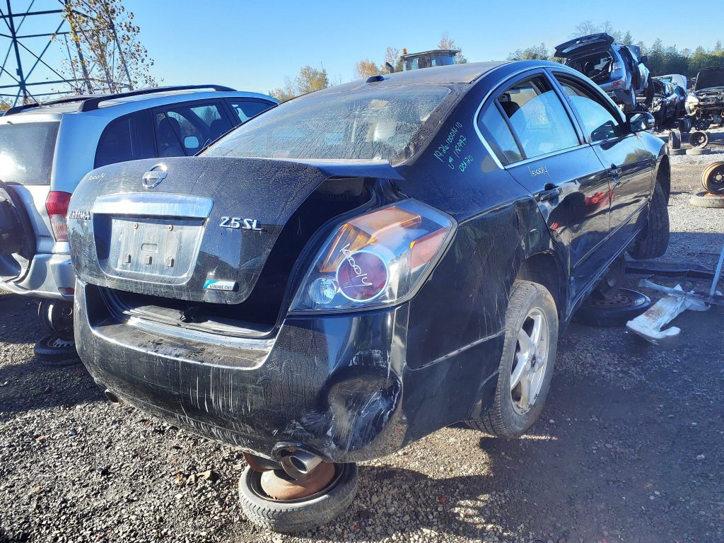 NISSAN ALTIMA 2010