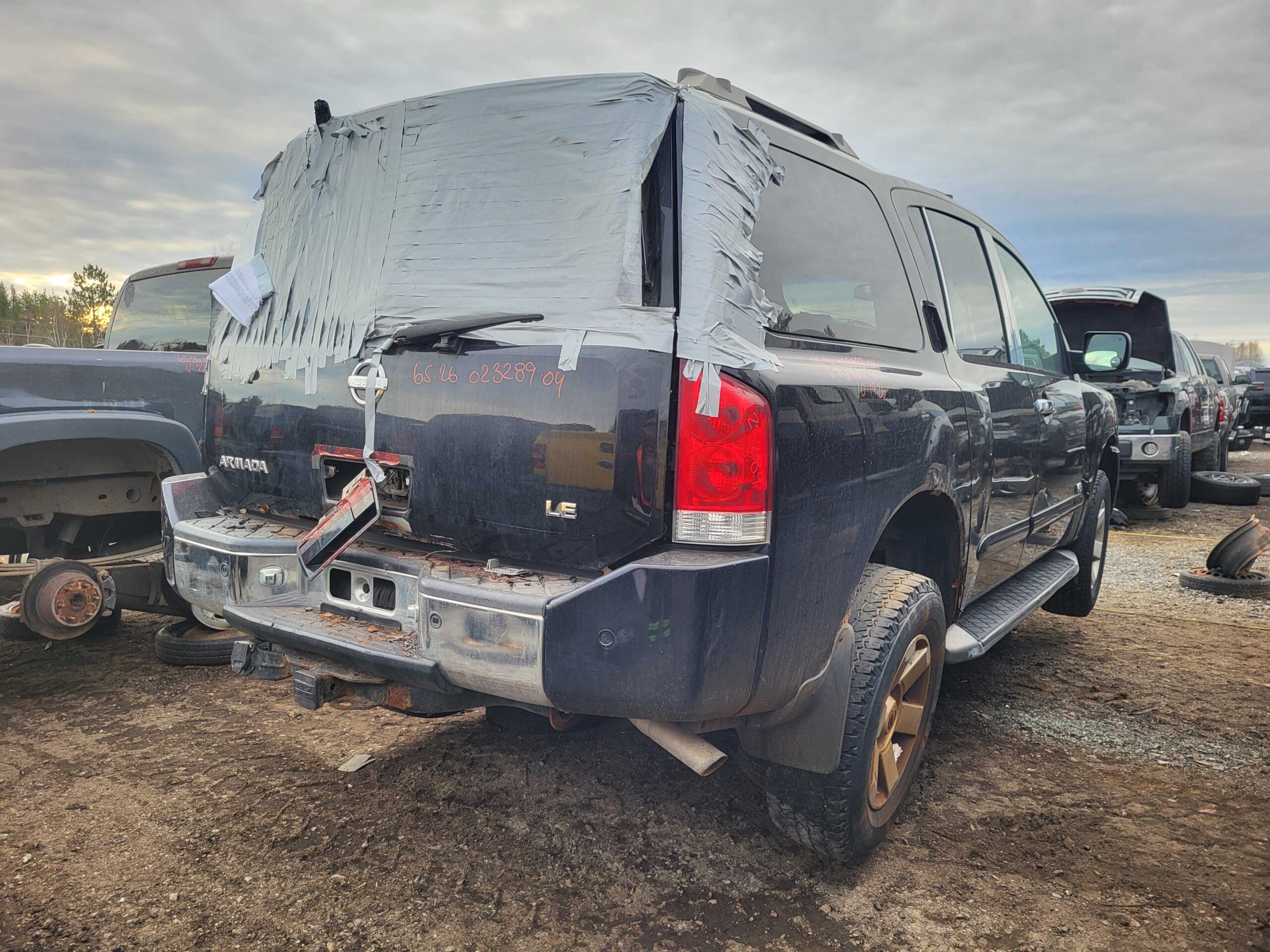 NISSAN ARMADA 2004