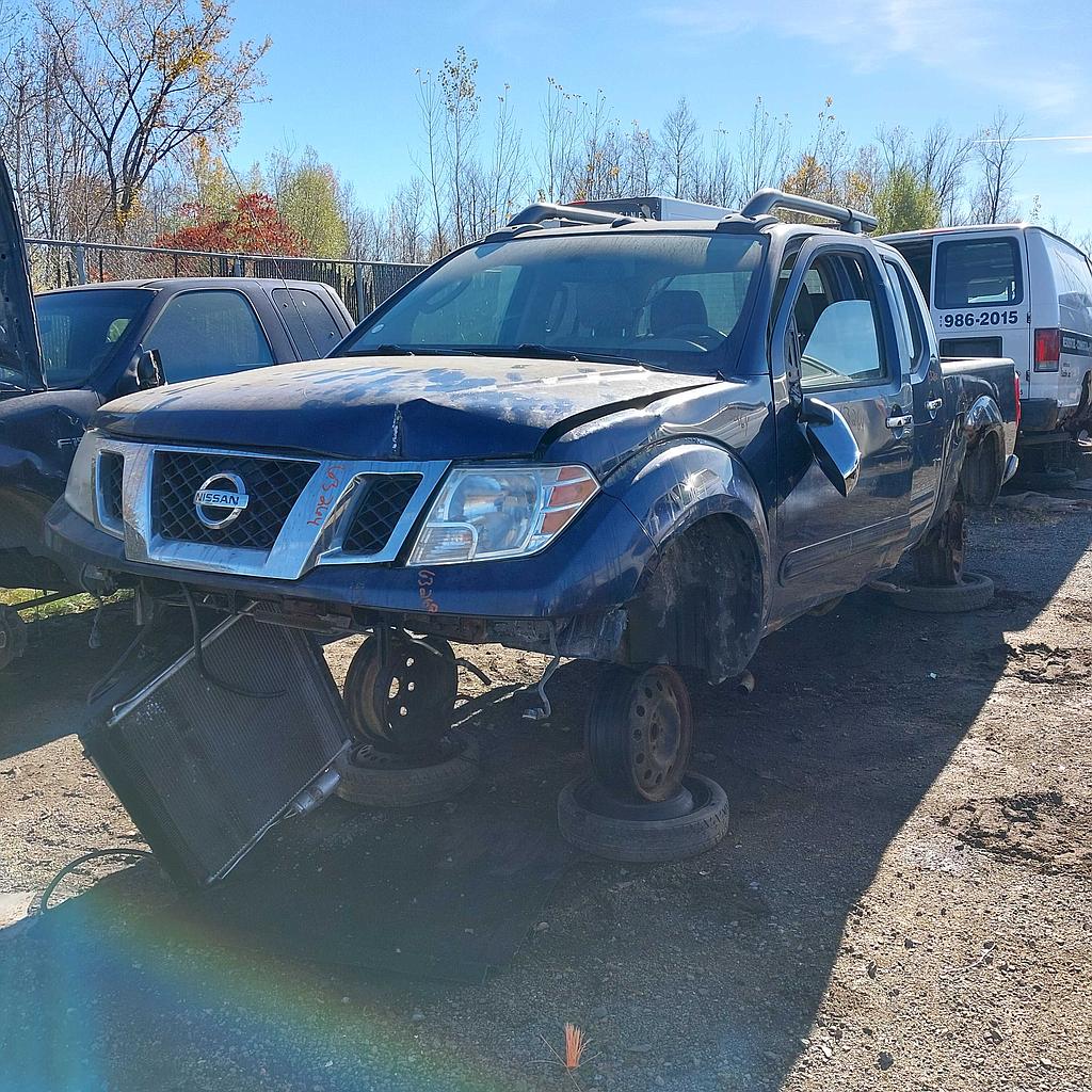 NISSAN FRONTIER 2011