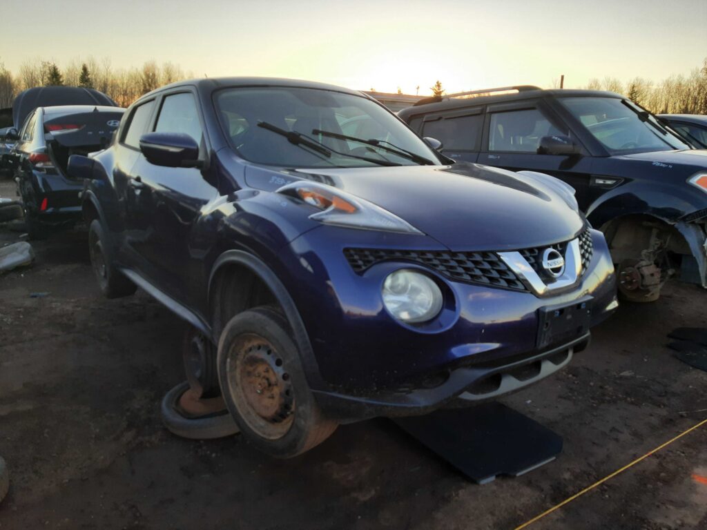 NISSAN JUKE 2015