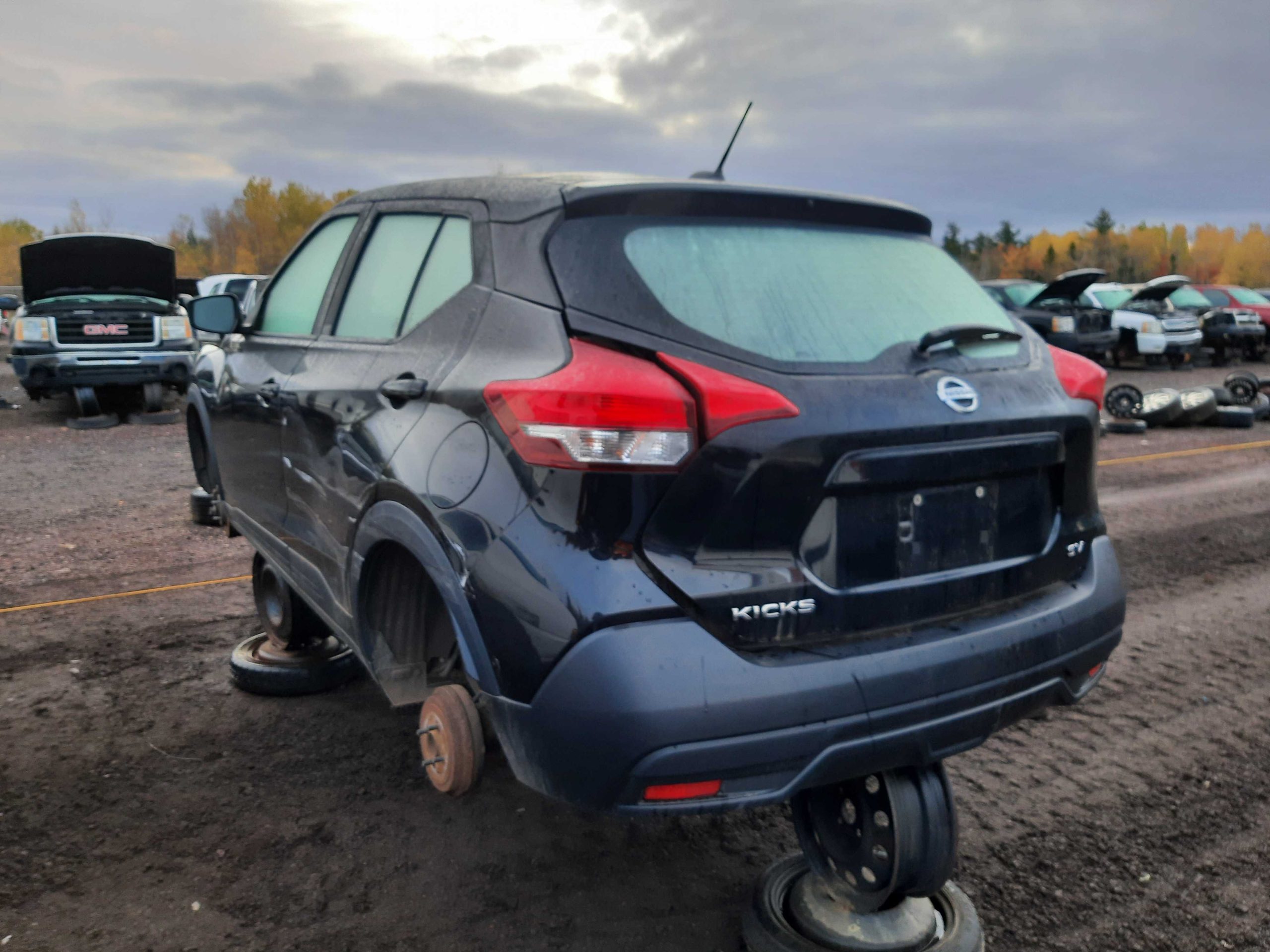 NISSAN KICKS 2018