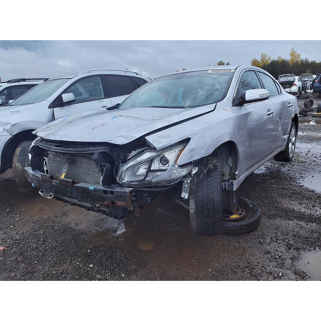 NISSAN MAXIMA 2012