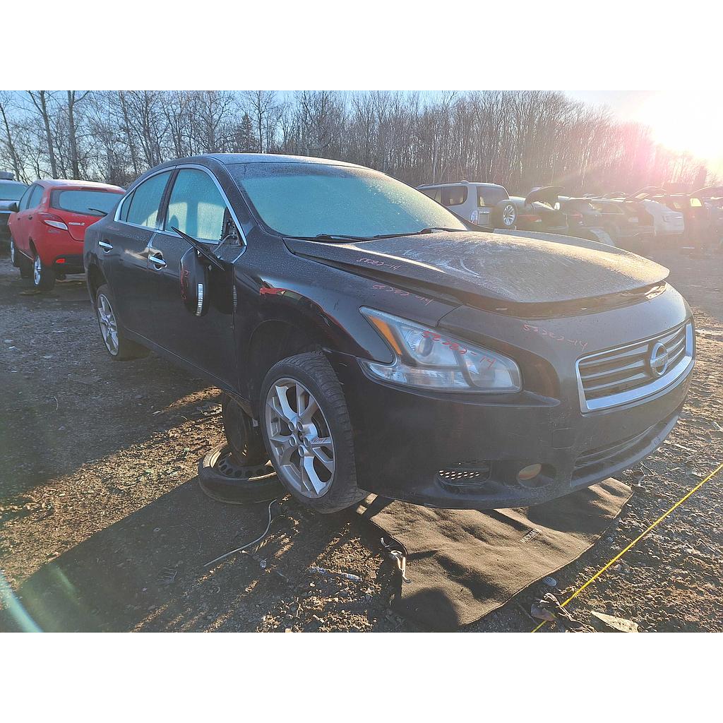 NISSAN MAXIMA 2014