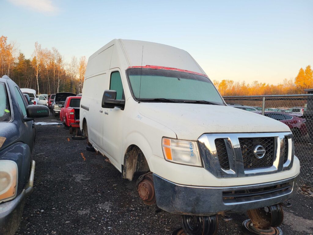 NISSAN NV 2012