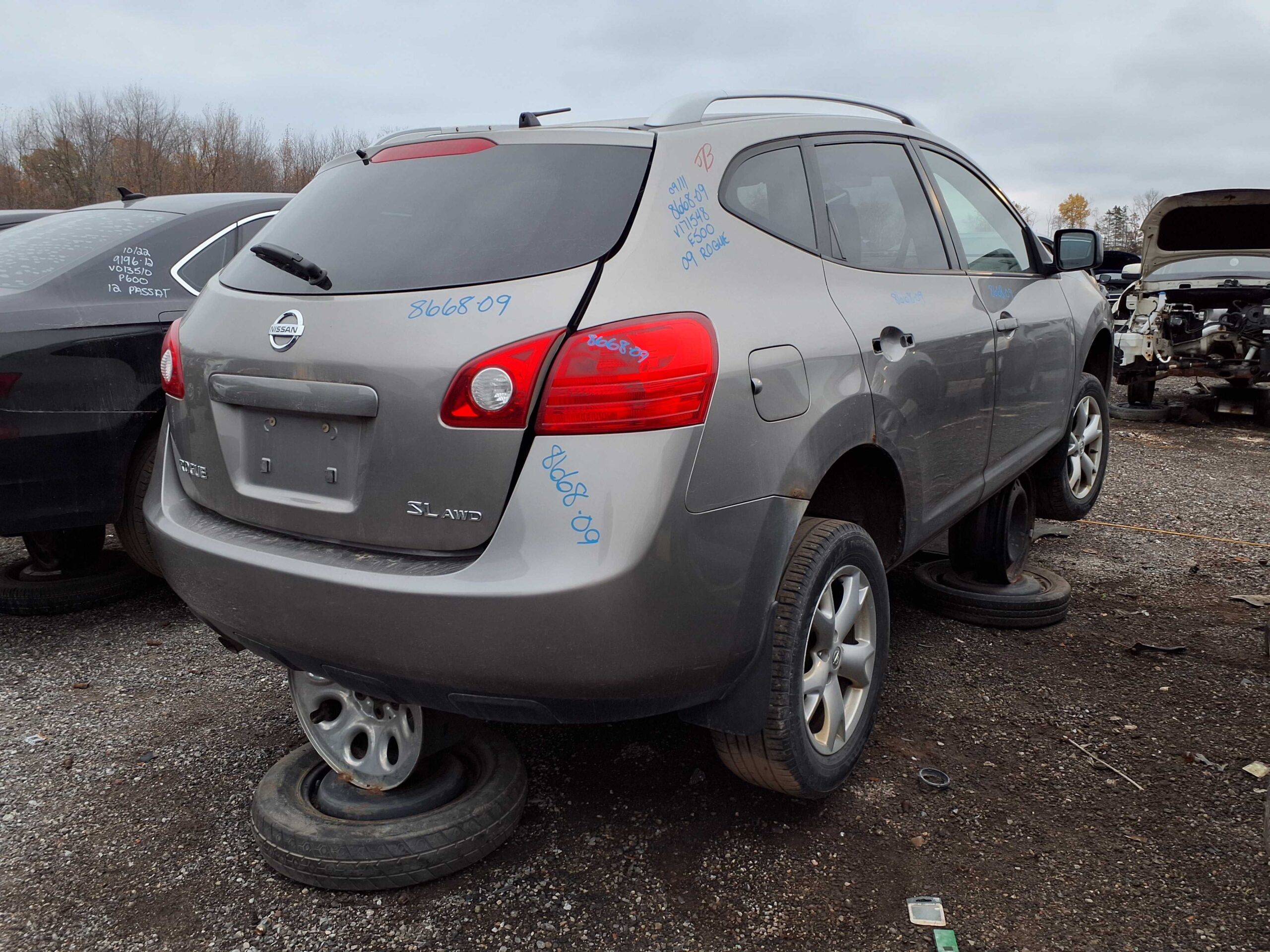 NISSAN ROGUE 2009