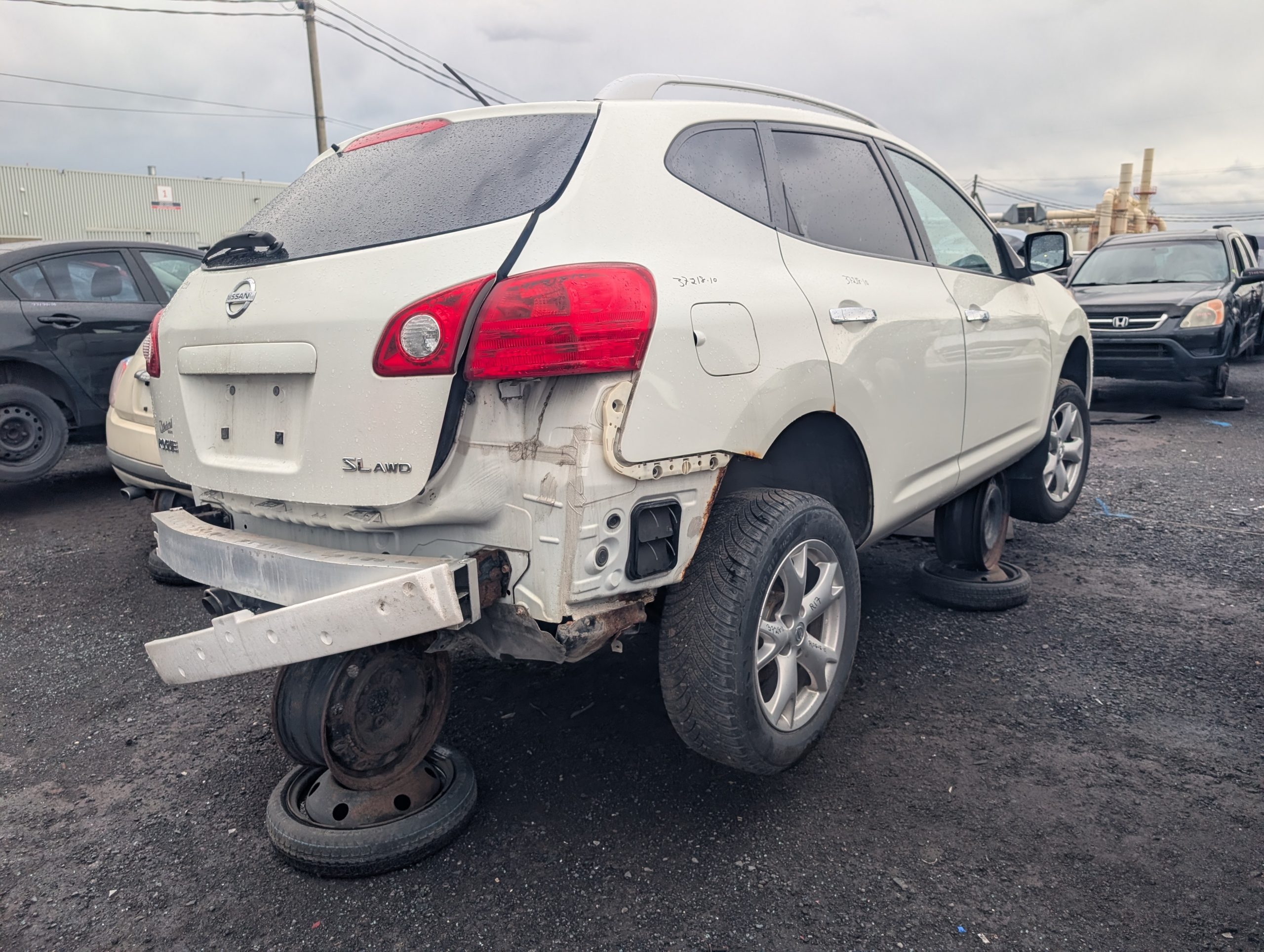 NISSAN ROGUE 2010
