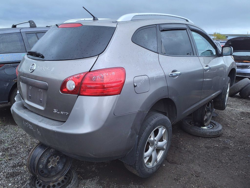 NISSAN ROGUE 2010