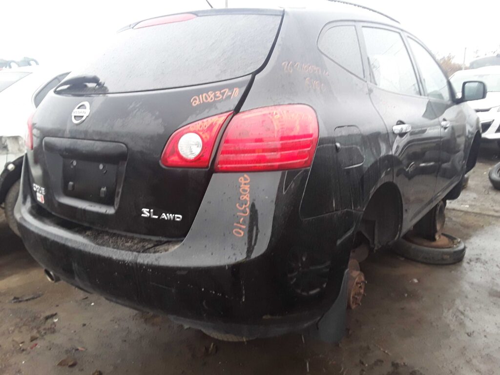 NISSAN ROGUE 2010