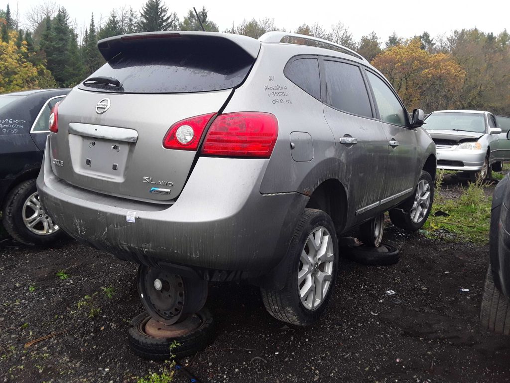 NISSAN ROGUE 2012