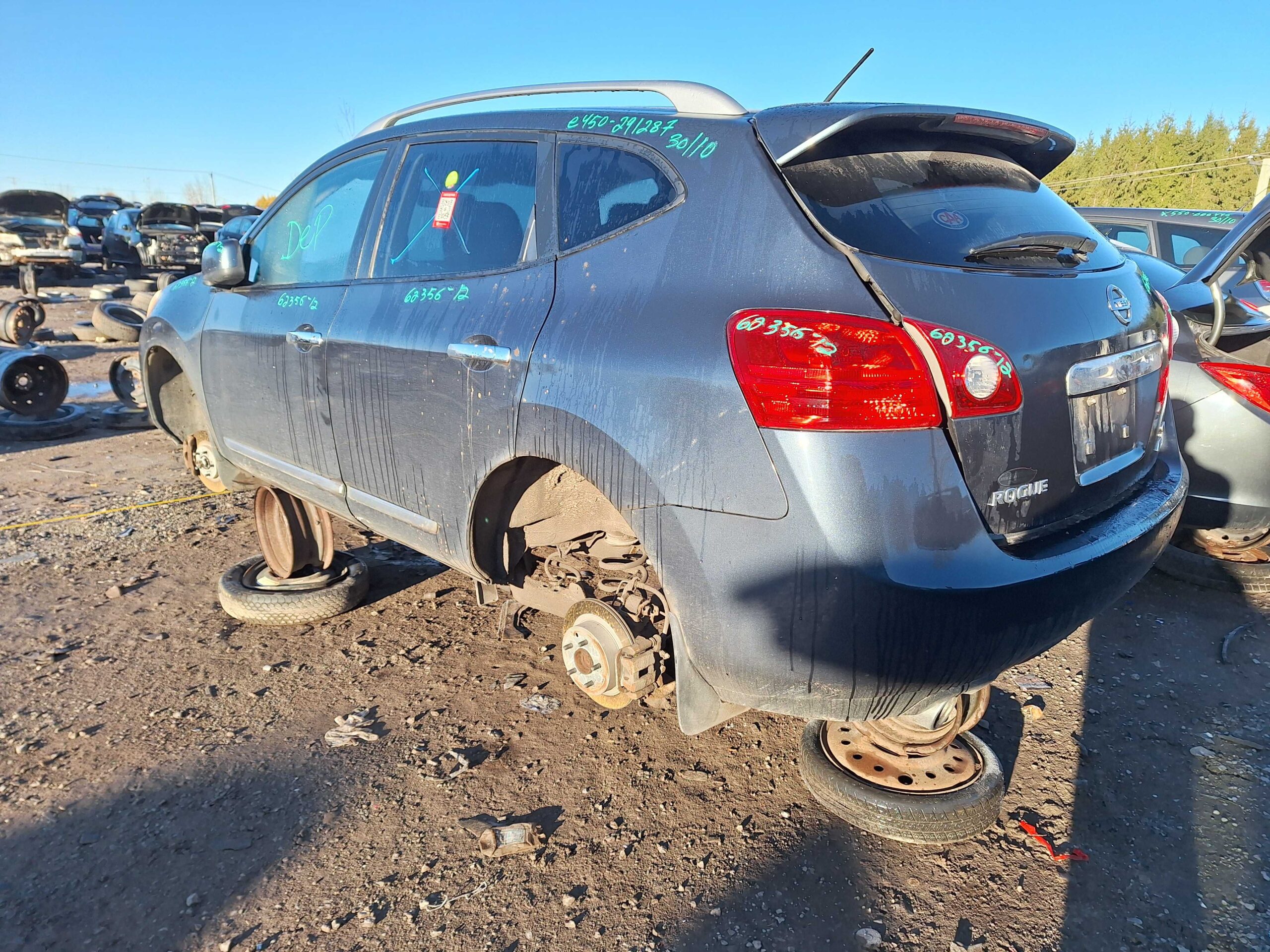 NISSAN ROGUE 2012