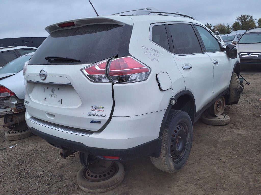 NISSAN ROGUE 2014