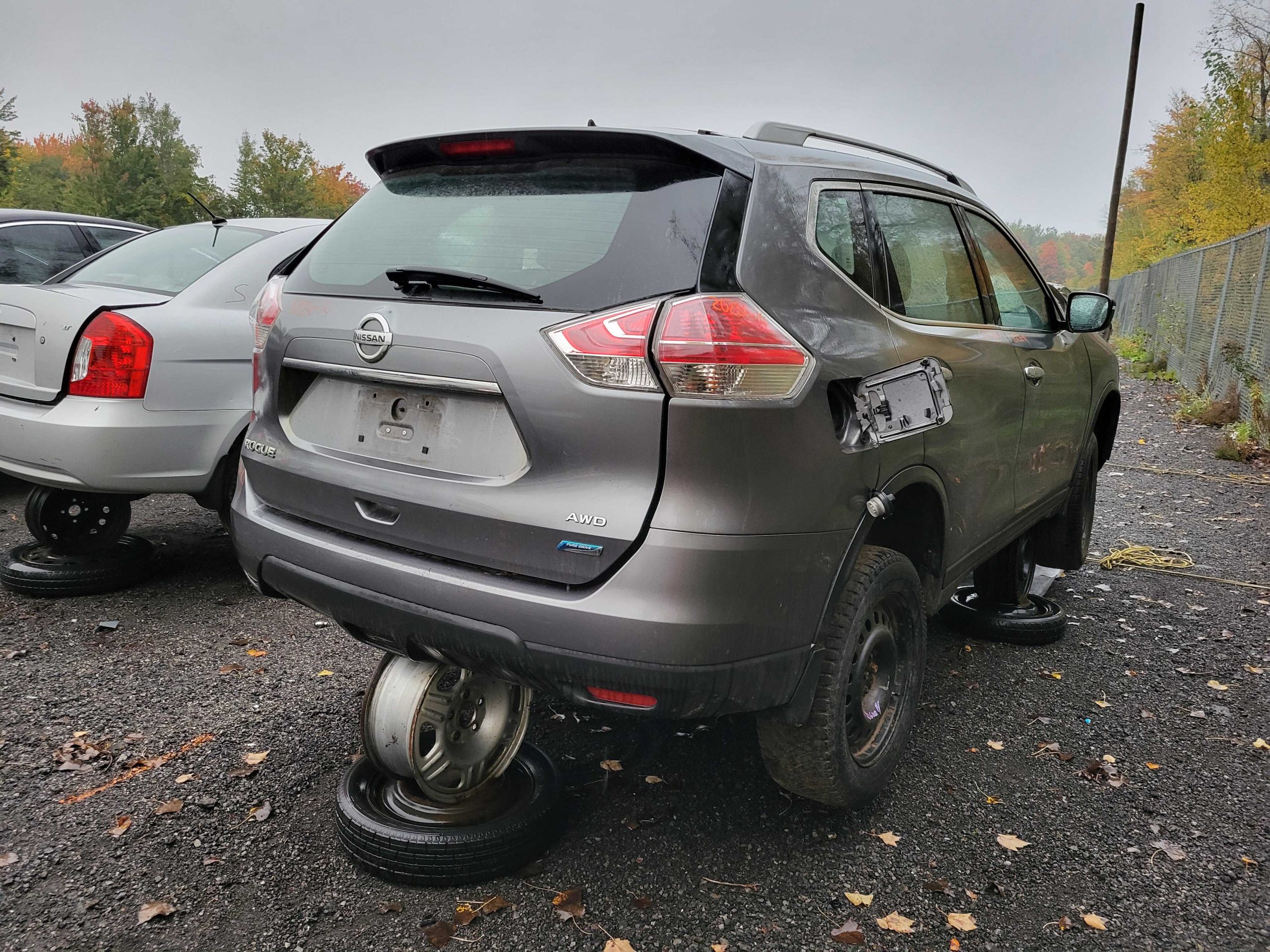 NISSAN ROGUE 2014