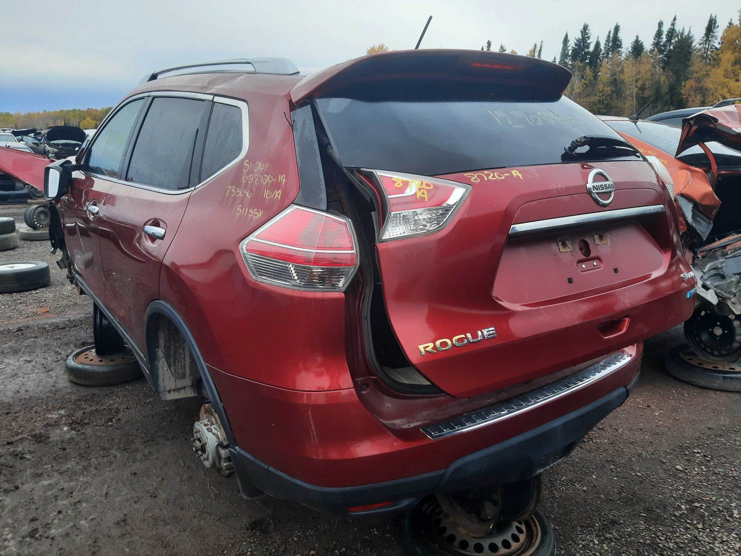 NISSAN ROGUE 2014