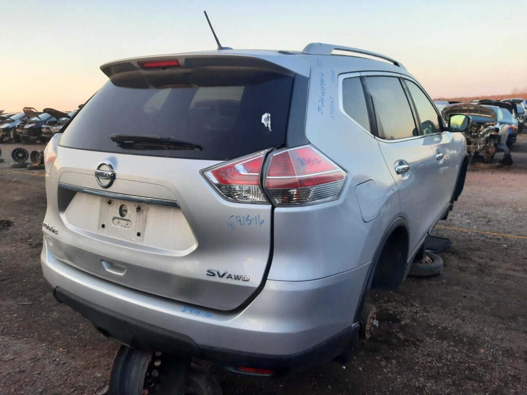 NISSAN ROGUE 2016