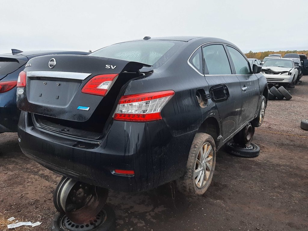 NISSAN SENTRA 2015