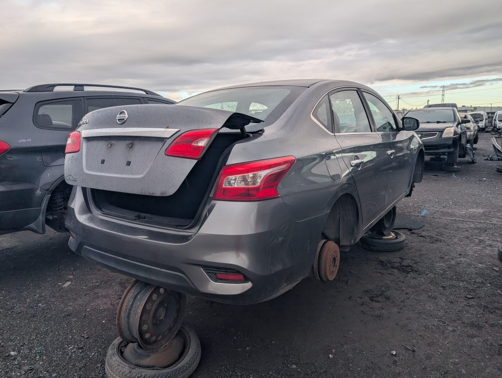 NISSAN SENTRA 2016