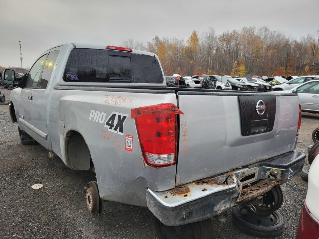 NISSAN TITAN 2006
