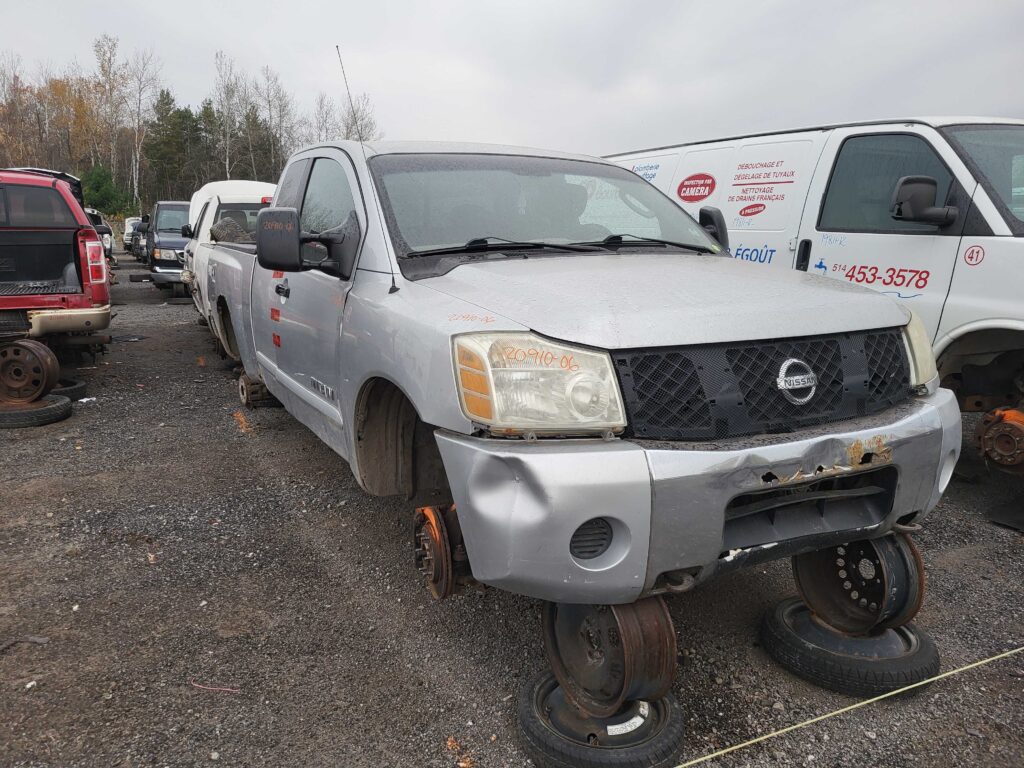 NISSAN TITAN 2006