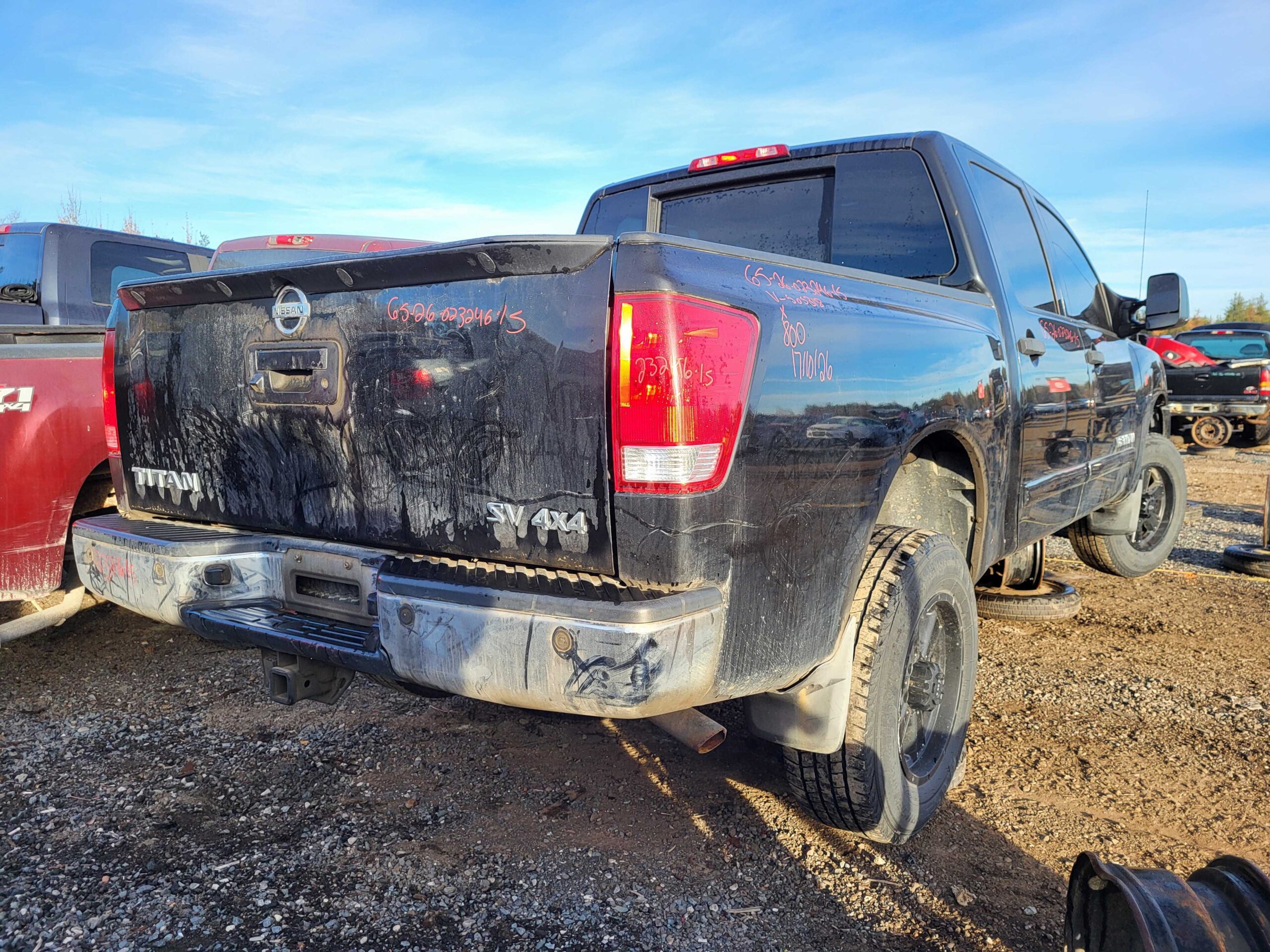 NISSAN TITAN 2015