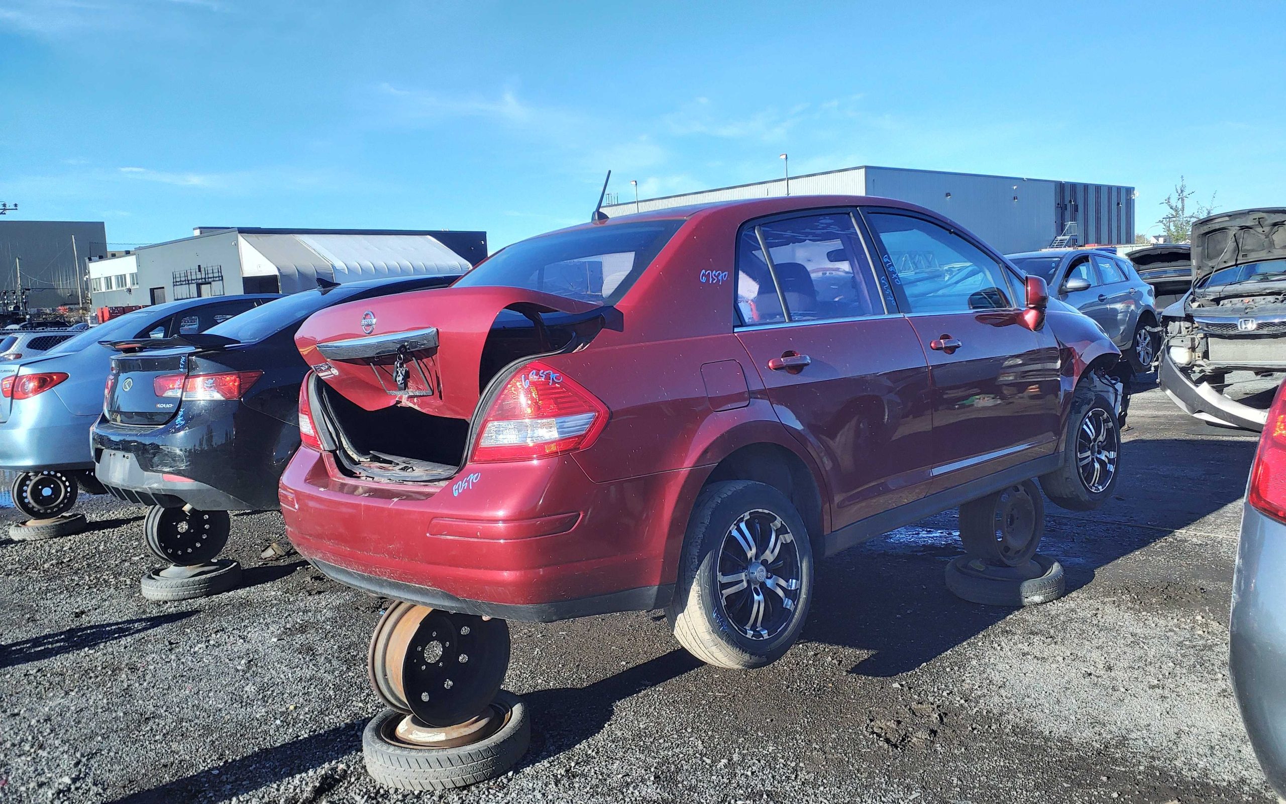 NISSAN VERSA 2008