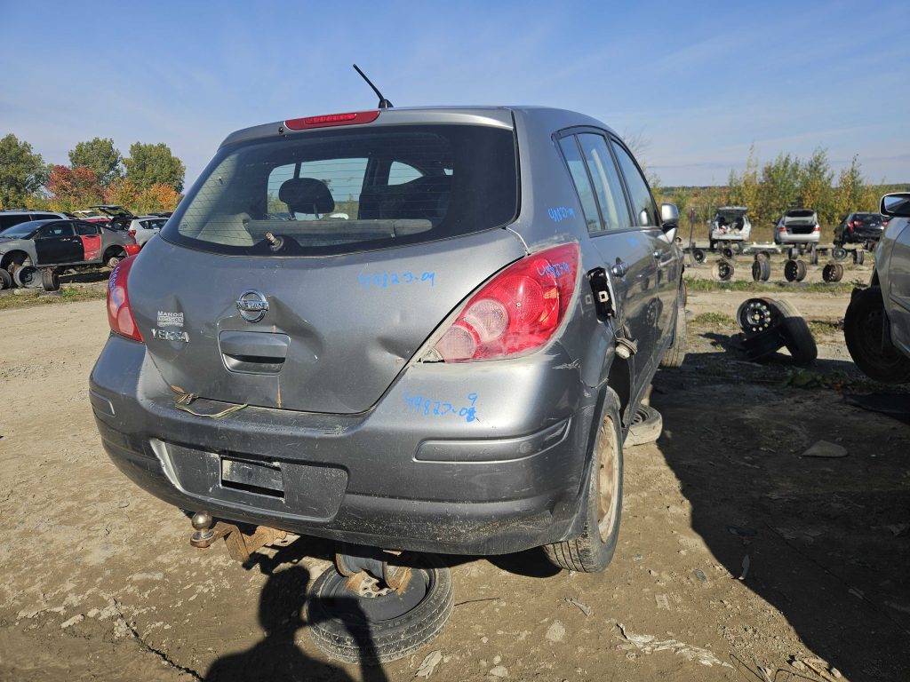 NISSAN VERSA 2009