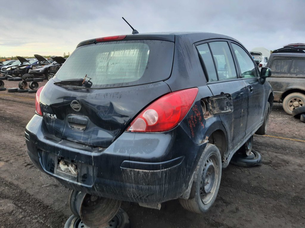 NISSAN VERSA 2009