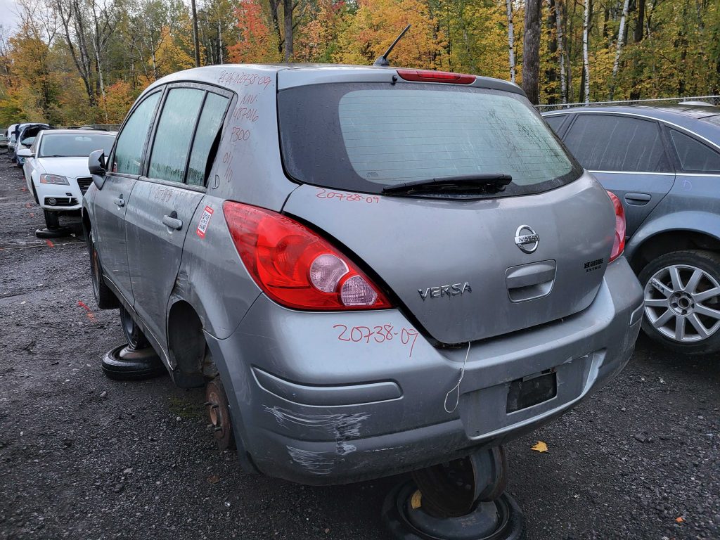 NISSAN VERSA 2009