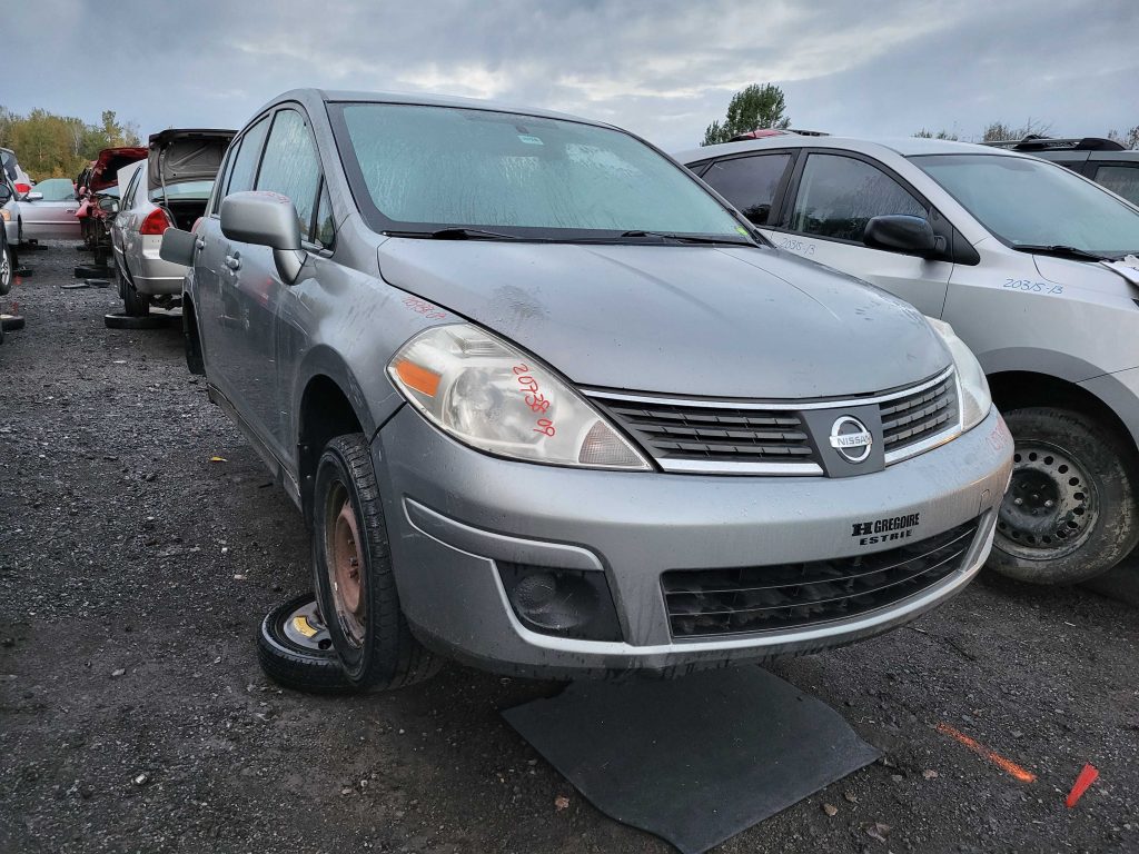 NISSAN VERSA 2009