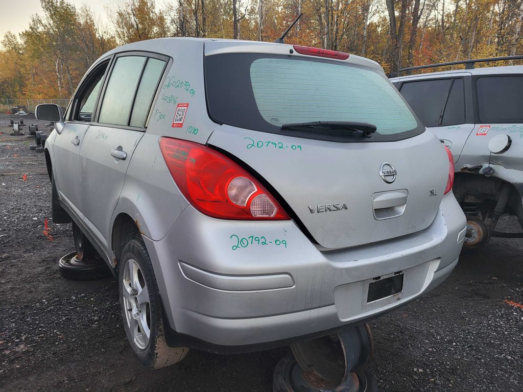 NISSAN VERSA 2009