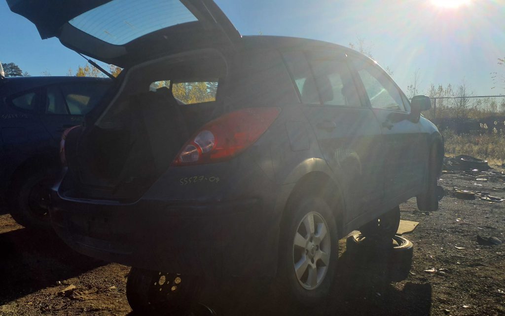 NISSAN VERSA 2009