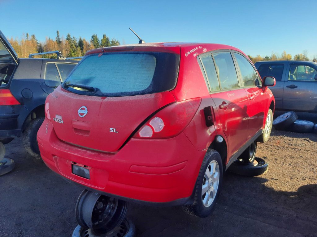 NISSAN VERSA 2009