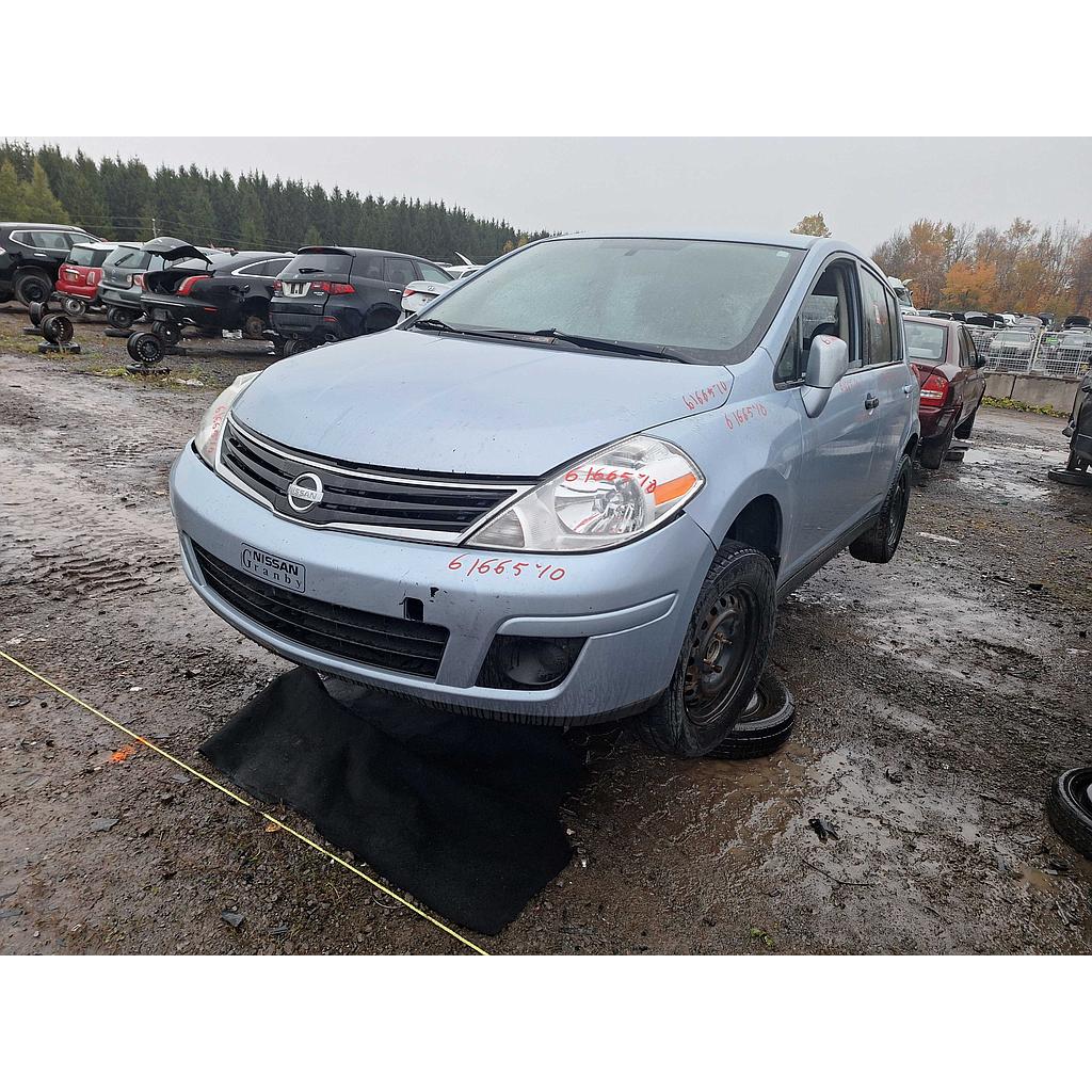 NISSAN VERSA 2010