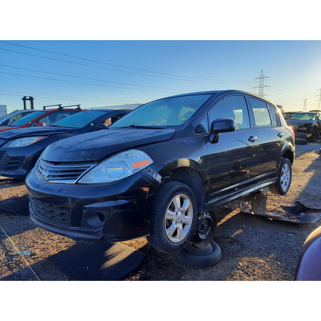 NISSAN VERSA 2010