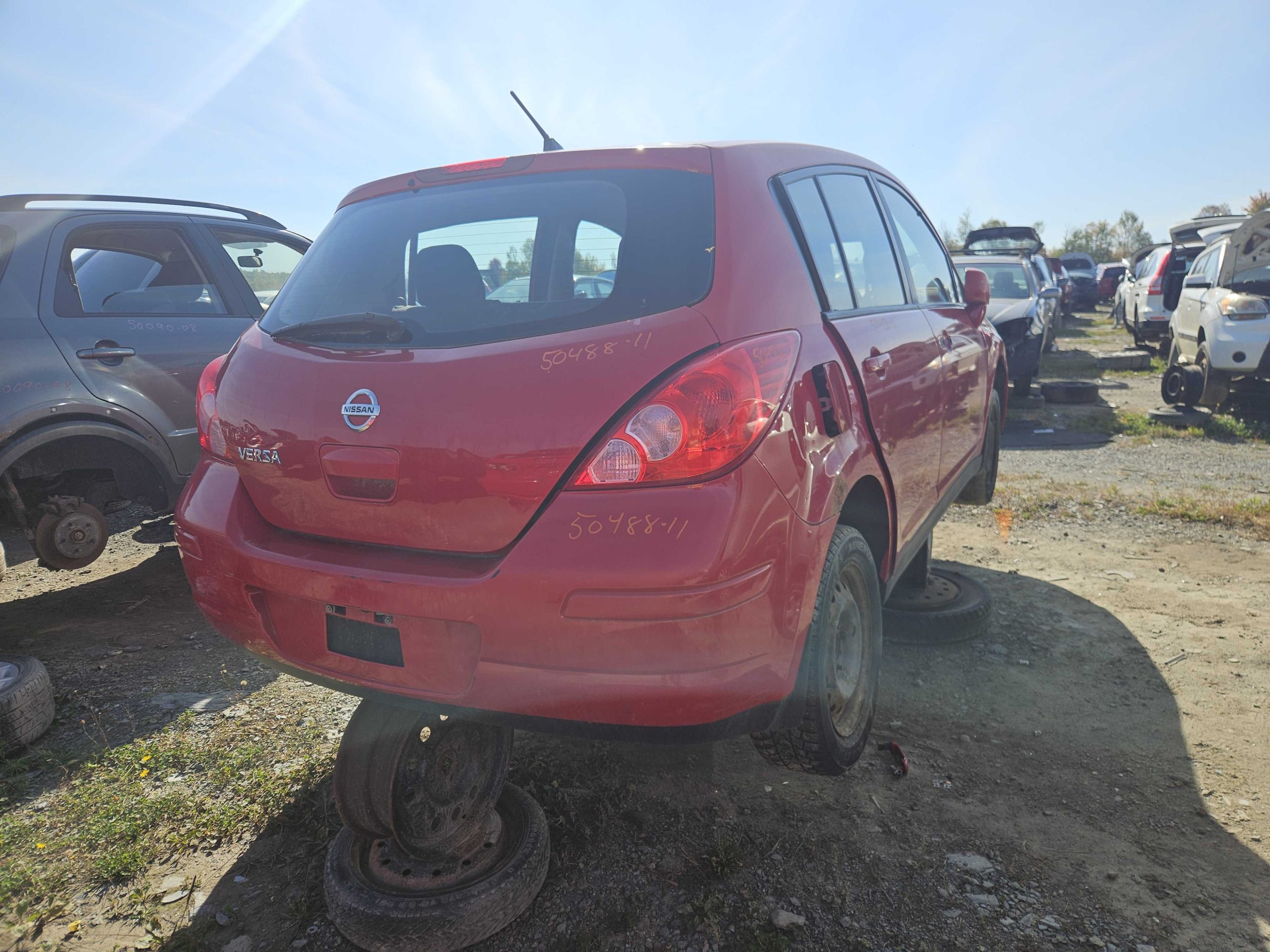 NISSAN VERSA 2011